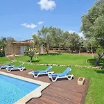 Gemuetlich Eingerichtetes Landhaus Mit Pool In Der Naehe Von Porto Cristo
