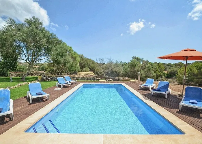 Gemuetlich Eingerichtetes Landhaus Mit Pool In Der Naehe Von Porto Cristo