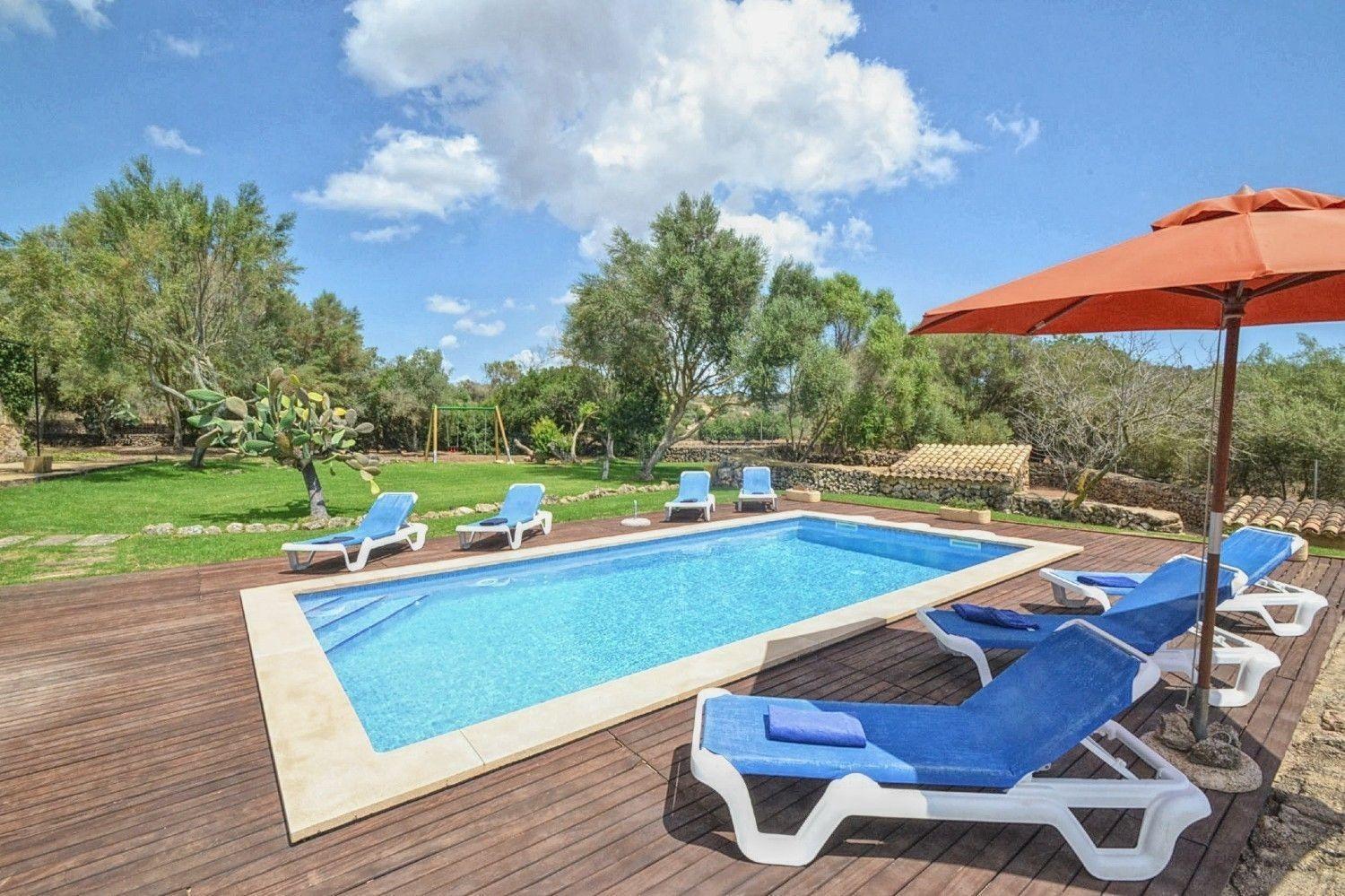 Ferienhaus Gemuetlich Eingerichtetes Mit Pool In Der Naehe Von Porto Cristo
